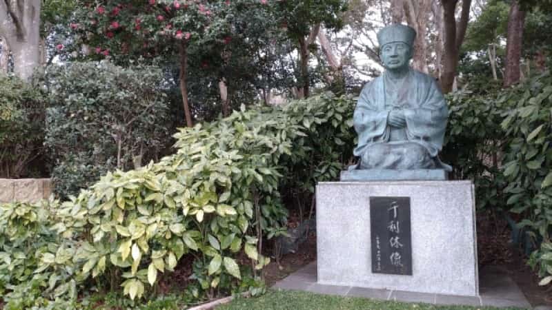 管理職が行う人材育成|「守破離」のステージを意識して育成する