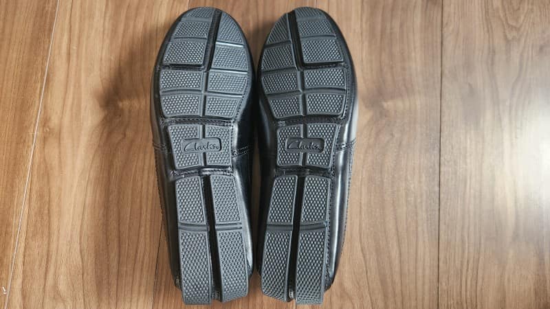 クラークスのドライビングシューズの実体験
